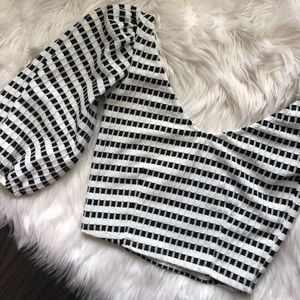 Balloon Sleeve Crop Top